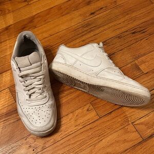 Nike Court Vision Low Top